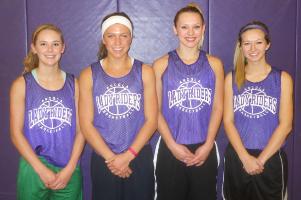 Arcola girls' returning letter winners